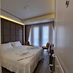 Rijji Old 3* Istanbul